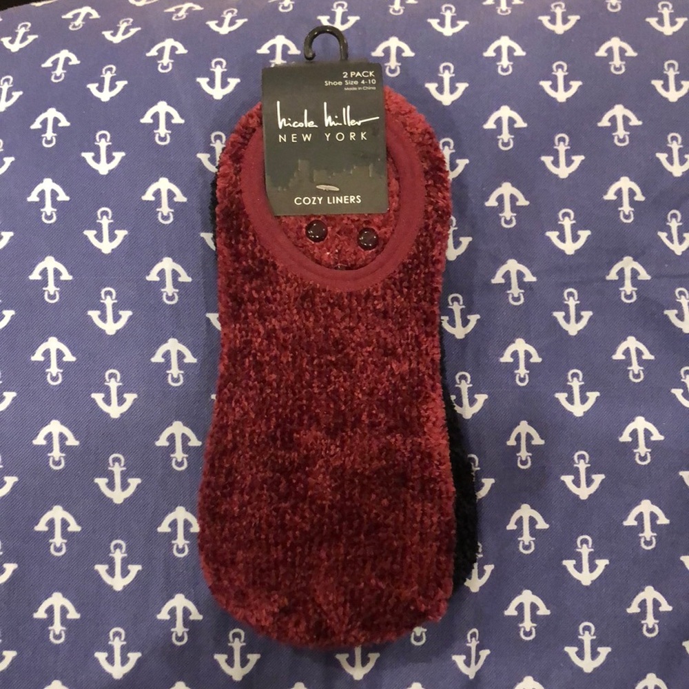 BRAND NEW Nicole Miller Cozy Liners!